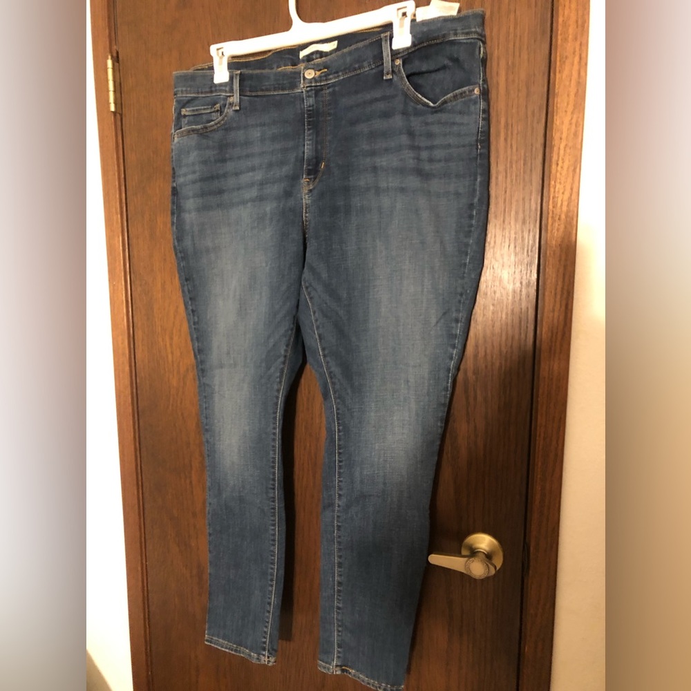 Levi’s 22w 22 711 mid rise Skinny Dark Wash Plus Jeans